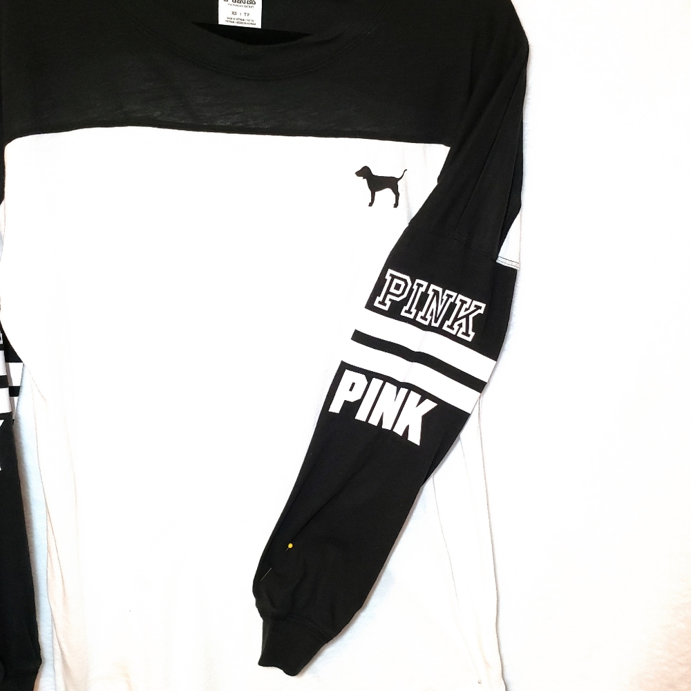 Pink VS T Shirt Loose Fit with Back Peephole - Picture 4 of 5